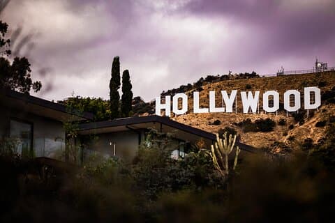 Lost Souls of Hollywood Blvd: um tour fantasma de áudio para smartphone