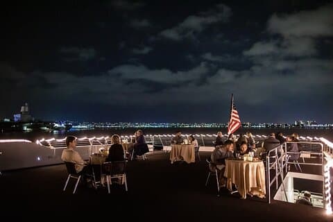 Crucero con cena por el puerto de San Diego