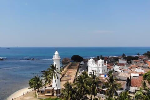Sri Lanka Tour privado de 21 días que incluye turismo, vida salvaje, cultura, paseo en barco
