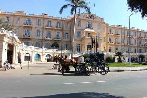 Tour della città di Luxor in carrozza trainata da cavalli