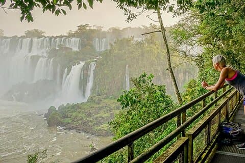 Iguazu Falls från Buenos Aires kryssningsterminal eller Downtown Hotel - inga flyg