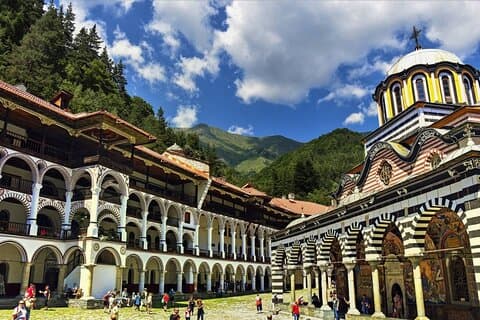 Rila Monastery & Blagoevgrad tour fra Skopje