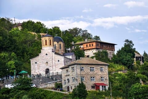 Rendez-vous à la campagne vers Lazaropole et Gari depuis Skopje