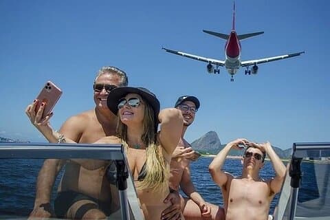 Tour privato in barca a Rio – Tour con barbecue e bevande