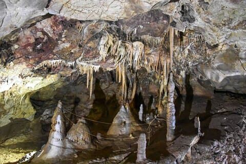 Excursão de Prizren e Pristina (com Gadima Cave) saindo de Skopje