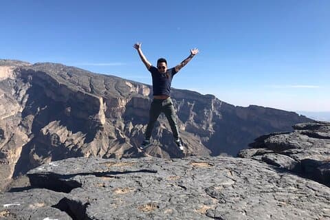 Dagstur til Nizwa og Jabal Shams Grand Canyon of Oman Pris opptil 5 personer