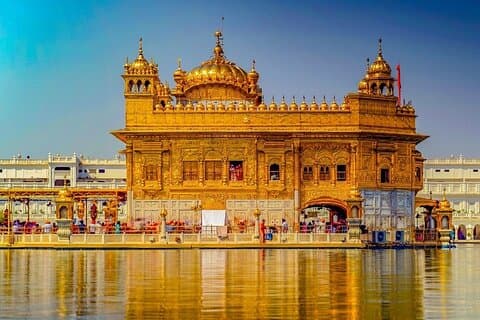 Weekend Trip to Amritsar ex-Delhi: Golden Temple, Heritage Walk and much more!