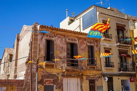 Tour privato a piedi di Valencia con un locale