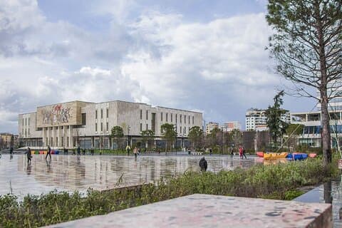 Topp 5 beste dagsturer i Albania