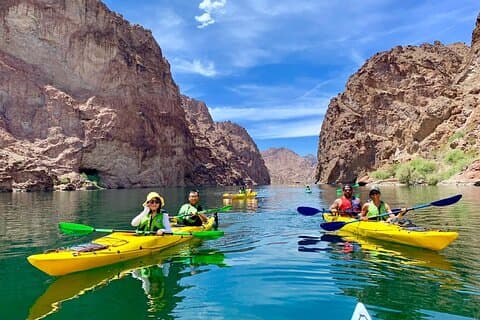 Aluguel de temporada Emerald Cave Kayak com transporte opcional de Las Vegas