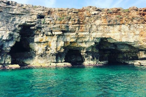 Polignano a Mare Bootstour: Emotionen, Höhlen, Tauchen und Vorspeisen