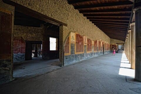 Oplontis & Stabia: descubre los Tesoros Escondidos con tu Arqueólogo