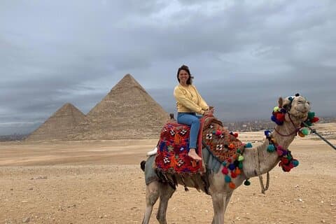 Private Tour in Giza Pyramids with Pick Up