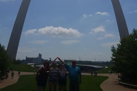 Scavenger Hunt Adventure i St. Louis av Zombie Scavengers