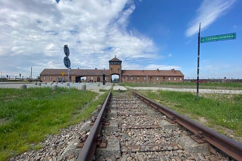Auschwitz Birkenau e Miniera di Sale Tour guidato di un'intera giornata da Cracovia