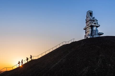 Puzzle scavenger hunt around the Gelsenkirchen stairway to heaven