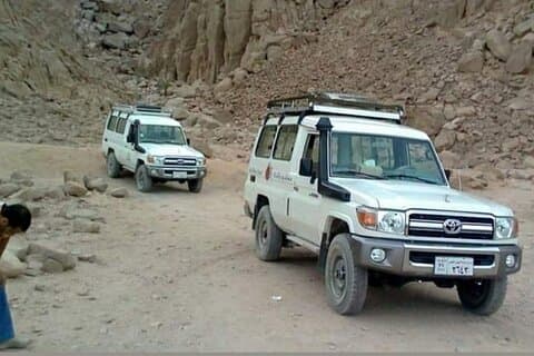 VIP jeep safari & camel riding hurghada