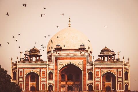 From Delhi: Golden Triangle Private Tour by Train