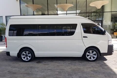Private Round-trip Transfer from Montego Bay to Martha Brae & Blue Hole