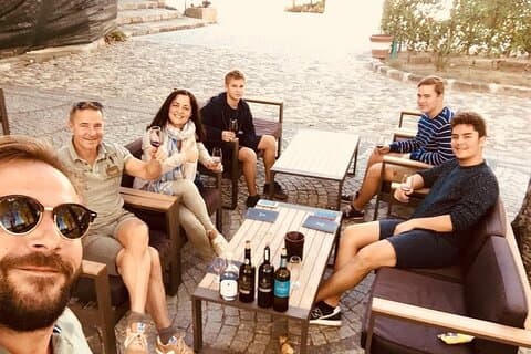 Douro Valley av UMM Klassisk portugisisk jeep eller Land Rover