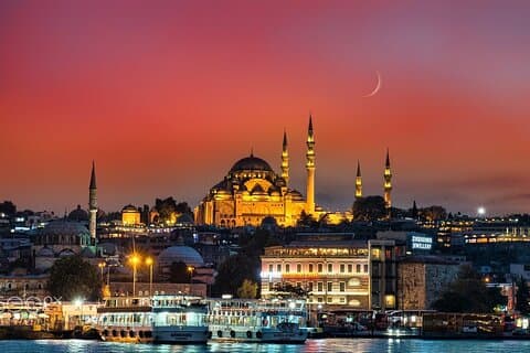 Heldagstur i Suleymaniye-moskeen og Dolmabahce-paladset