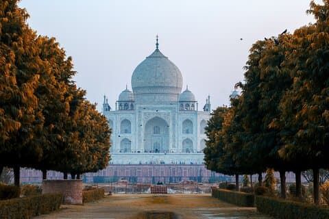 Delhi to Taj Mahal and return - Transportation with Tour Guide.