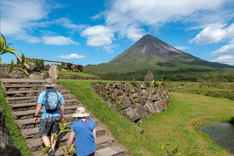 Escursione guidata al Parco Nazionale del vulcano Arenal