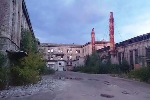 Soviet Times in Vilnius - Private Walking Tour with Lunch
