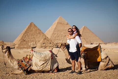 4 - heures visite privée pyramides de Gizeh ,Sphinx & 3ème pyramide
