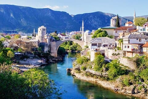 Transfer Split > Bosnia: Sarajevo / Mostar / Jajce / Trebinje / Pocitelj etc