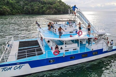 Éco-aventure tout compris en catamaran au départ de Manuel Antonio