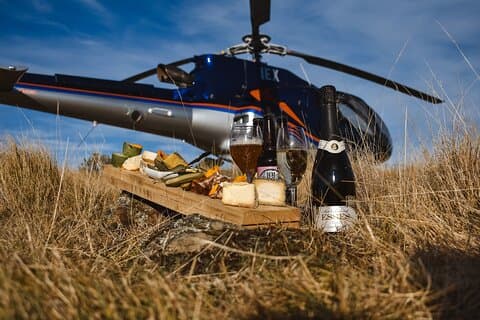 1-Hour Private Heli-Picnic Mountain top tour in Kaikoura