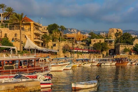 Excursión privada: Excursión de un día a Biblos, Gruta de Jeita y Harissa desde Beirut