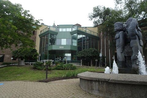 Lachine self-guided walking tour & scavenger hunt