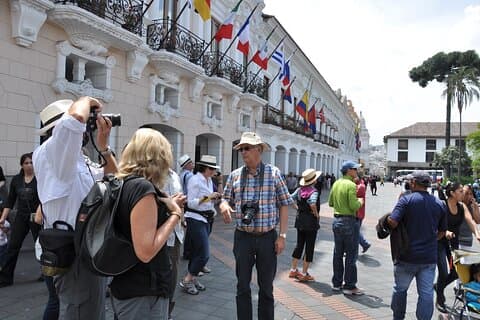 City Tour Quito historic center & Middle of The World private