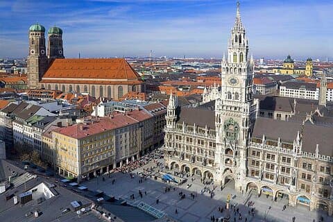 Munich by Yourself with English Chauffeur by Sedan 4-8h Disposal