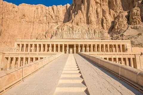 Privat dag från Kairo till Luxor med flyg med hotell, ballong, väst, öst och lunch