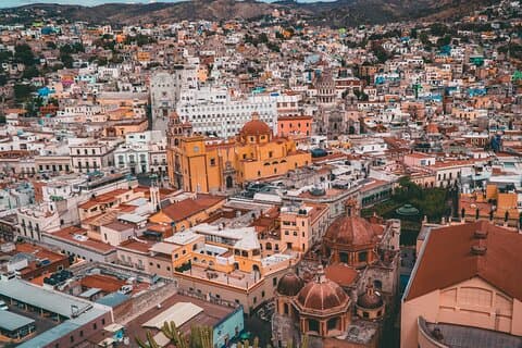 Guadalajara til Guanajuato envejs privat overførsel