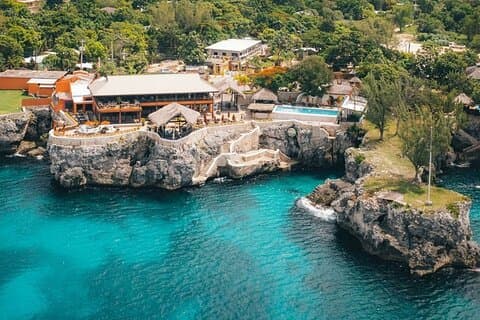 Negril Zipline 7 Meilen Strand und Rick's Cafe Combo Tour