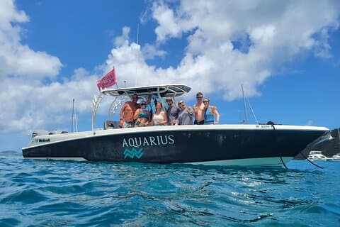 USVI Private Boat Charters - Neue, schnelle Motorboote für halben und ganzen Tag