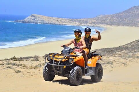 Eventyr i Los Cabos Margaritas-stranden i ATV/UTV-ørkentur