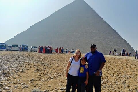 Private Full-Day Tour in Giza Pyramids and Museums from Cairo