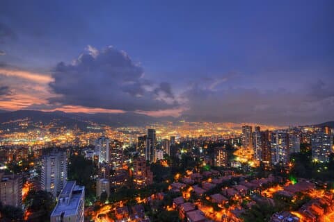 Shopping e tour | Trasporto privato | Personalizzato | Medellin