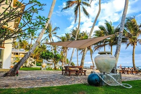 Privat drosje fra Sri Lanka Airport (BIA-CMB) til Talpe Hotels
