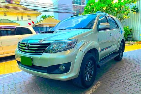 Traslado privado al aeropuerto : Hua Hin City Hotel → Aeropuerto DMK