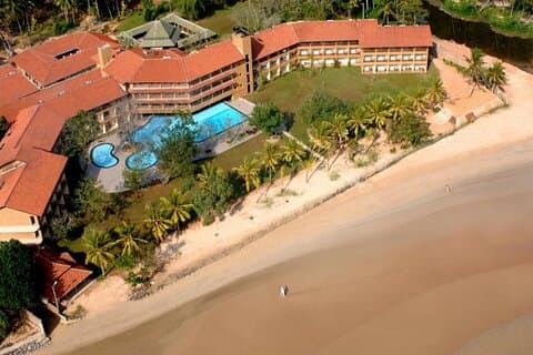 Private Taxi from Sri Lanka Airport (CMB-BIA) to The Palms Hotel Beruwala