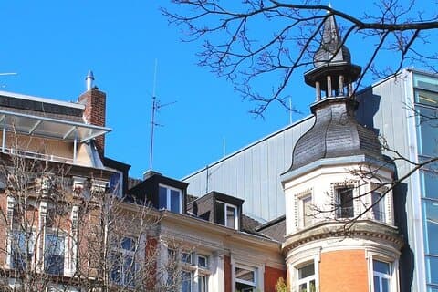 Caccia al tesoro nel quartiere belga di Colonia