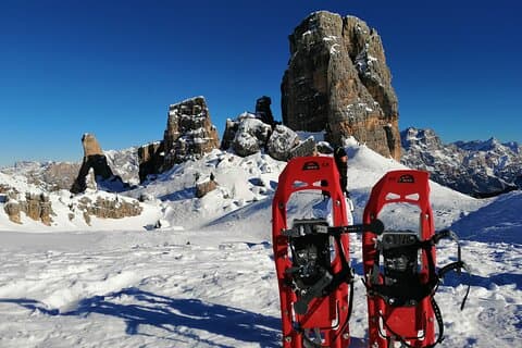 Snowshoe hike to the Cinque Torri