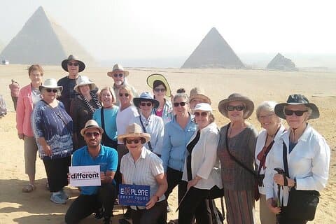Visita guiada privada a las pirámides de Giza y Saqqara como nunca has visto
