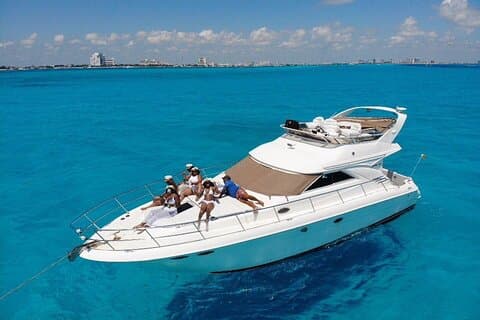 Privat Yacht SeaRay 46ft Cancun 25P17